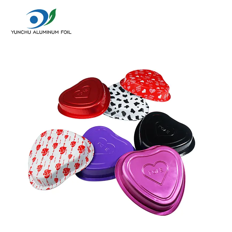 Pečení ve tvaru srdce pečivo s hladkou stěnou hliníkových fólií