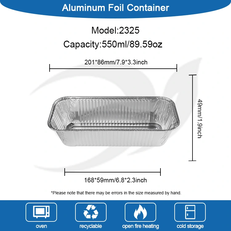 Obdélníkový vzduchový fritéza s sebou stříbrná hliníková fóliová nádoba